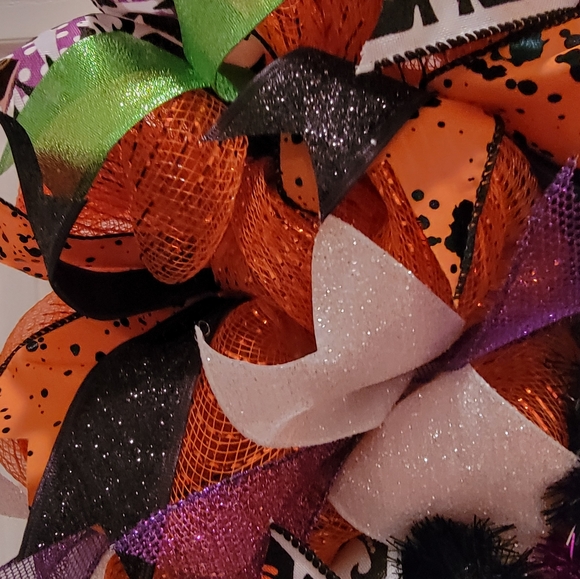 Halloween Witch Wreath | Halloween Wreath | Witch with Legs | October Wreath - Picture 6 of 11